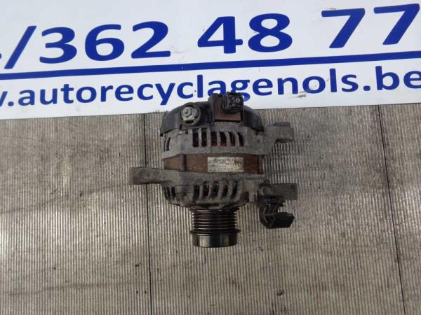 ALTERNATEUR TOYOTA - Vue 3